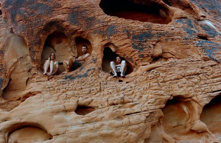 09-01 0700 Valley of Fire dawn monkeys