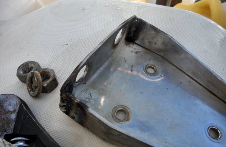 2014 11 10 1200 Backstay chainplate