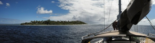 2015 04 19 1300 Leaving Makemo