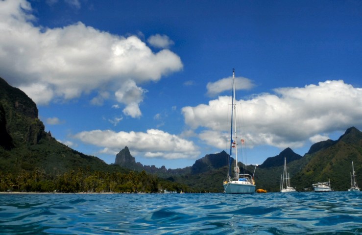 2015 05 07 1000 Moorea Opunohu bay