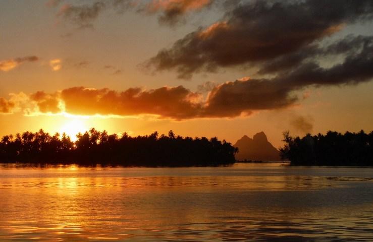 2015 05 16 1800 Tautau sunset