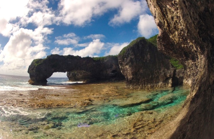 2015 06 06 1400 Niue